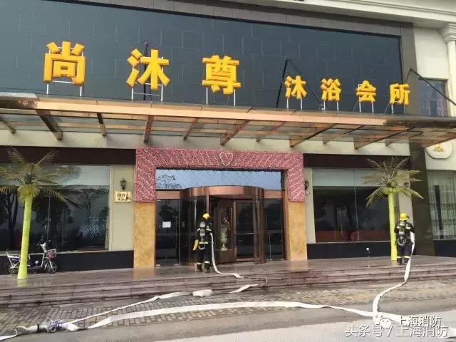 突击夜查公共场所消防安全,开展公众聚集场所消防安全检查