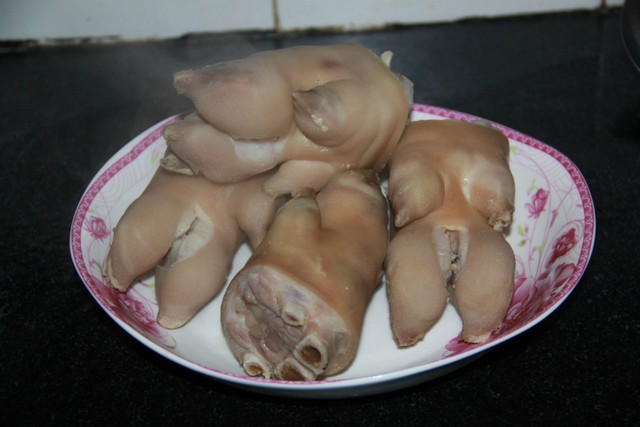 新的一年发财,红烧猪蹄这样做好吃又有营养