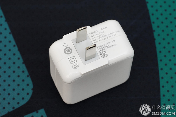 vivoxplay6内外屏是一体的吗,vivoxplay6曲面屏参数