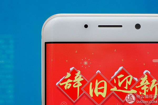 vivoxplay6内外屏是一体的吗,vivoxplay6曲面屏参数