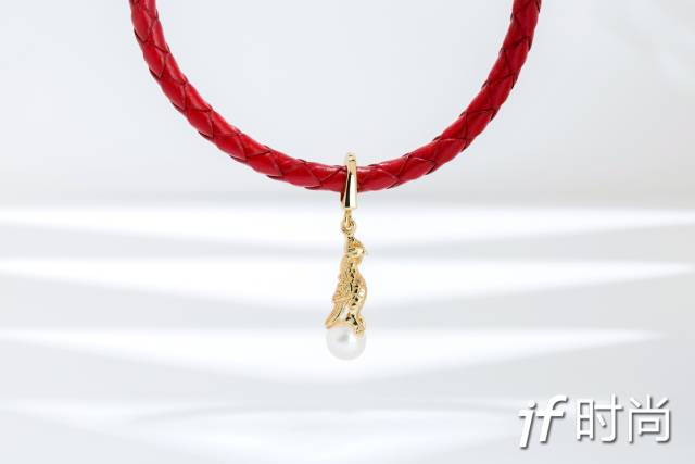 刘嘉玲佩戴的翡翠首饰原来这么美,刘嘉玲戴的宝格丽项链是哪一款