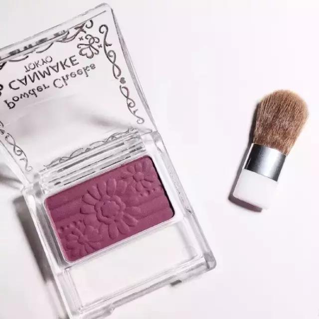 情人节应该化个漂亮的妆,情人节变美