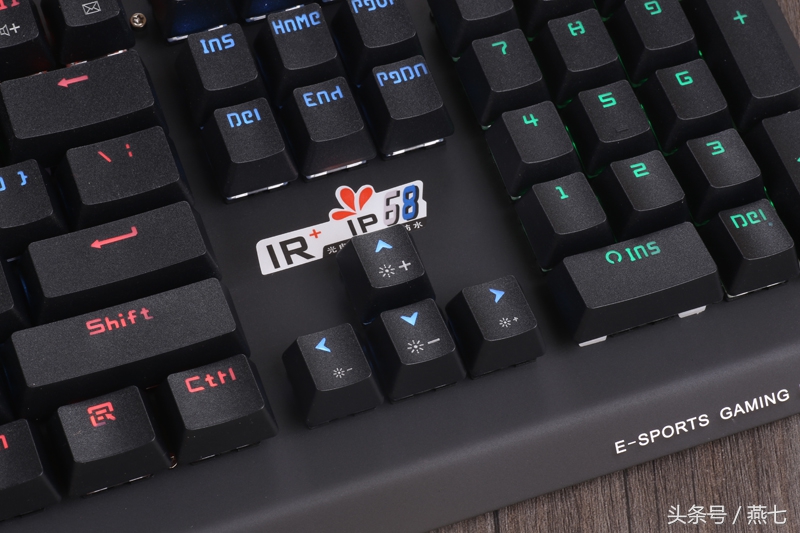 网咖游戏机械键盘好吗,高端网咖游戏键盘推荐