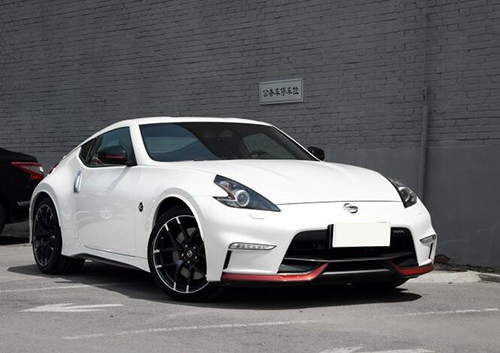 一辆车都不送我，还口口声声说爱我