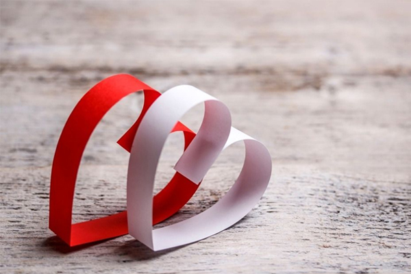 与龙属相相配的属相有哪些,男属相蛇和女属相龙婚配好吗