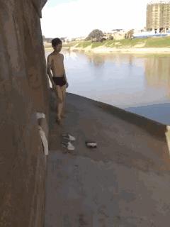 皮皮虾的新技能，随随便便做500个仰卧起坐