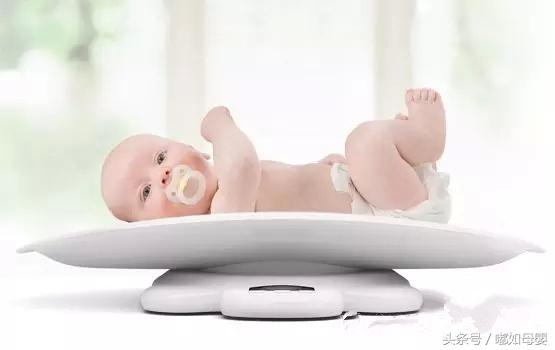 新生儿这四种现象很正常，父母无需过分惊慌