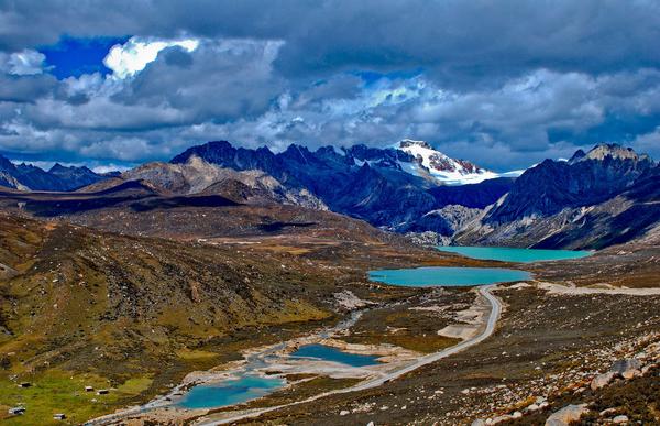 成都租车单程自驾318川藏线行程,从成都自驾川藏南线到拉萨值得吗