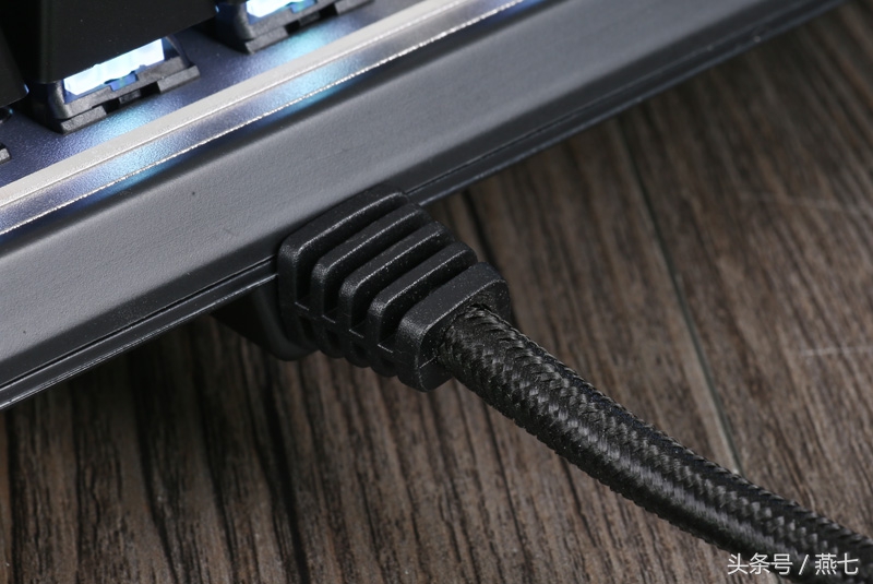 网咖游戏机械键盘好吗,高端网咖游戏键盘推荐