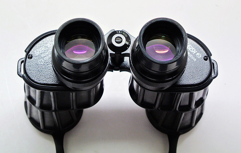 俄罗斯望远镜很强,俄罗斯军用望远镜高清高倍