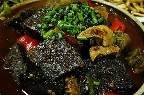 恩施凤凰古城网红小吃,长沙的小吃和凤凰古城一样不