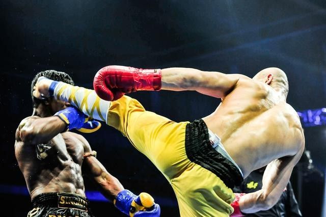 一龙展示金钟罩铁布衫被ko,一龙ko一龙完整版