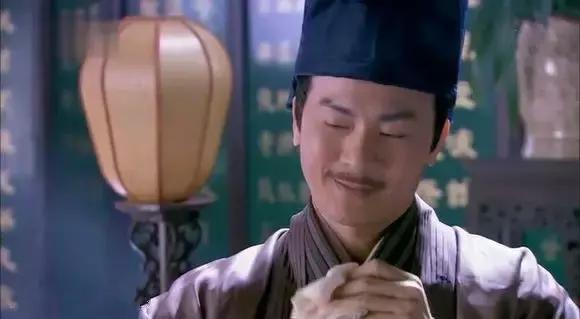 性无能，被劈腿，对着大海撸啊撸，廖凡因女友劈腿裸奔后开枪自杀