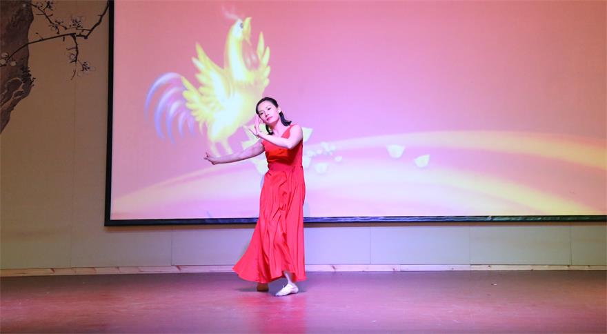 天了噜！互联网+新媒体企业的年会这样搞！