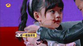 都在催谢娜当妈！没想到她早已练好带娃秘籍