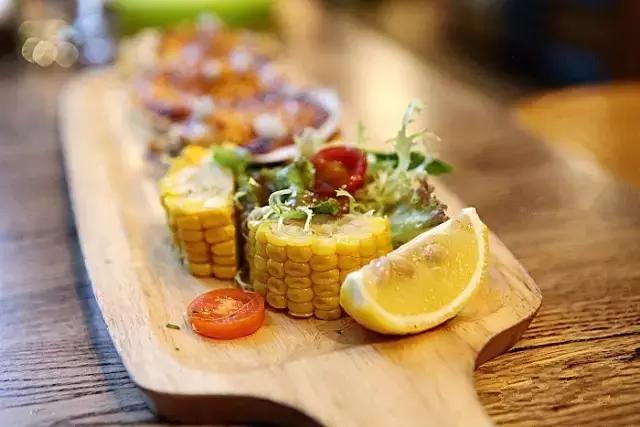 11大商场45家好吃餐厅，上海各大商场觅食指南，逛到哪吃到哪