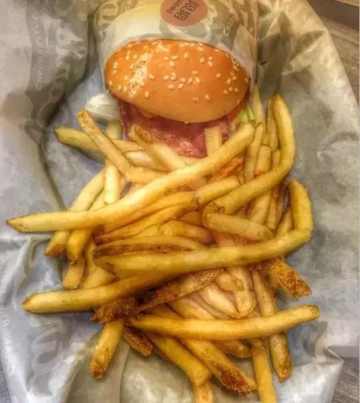 11大商场45家好吃餐厅，上海各大商场觅食指南，逛到哪吃到哪