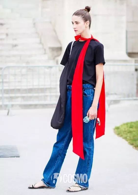 灰色衬衫连衣裙领带搭配,金小妹白衬衣搭配图片