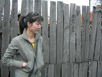 运动员退役摆摊治病,运动员退役后卖掉金牌维持生活