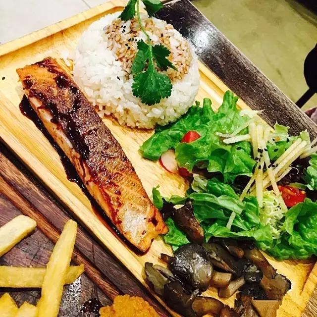 11大商场45家好吃餐厅，上海各大商场觅食指南，逛到哪吃到哪