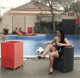 女生喝醉酒搞笑gif,农村女人喝醉酒的搞笑瞬间