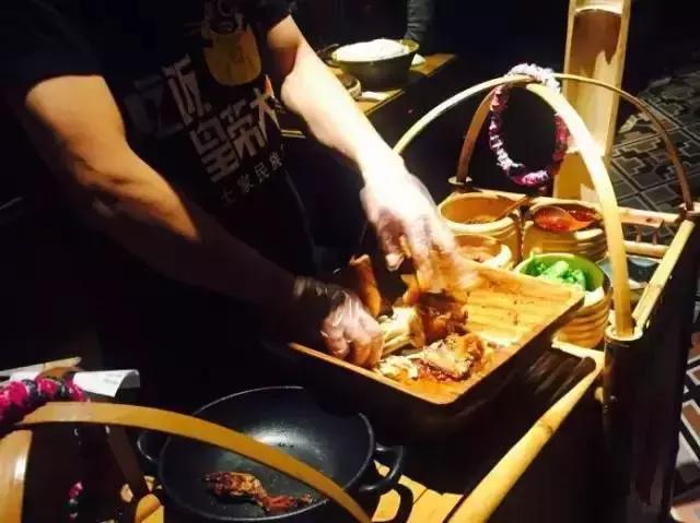 11大商场45家好吃餐厅，上海各大商场觅食指南，逛到哪吃到哪