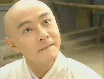 水瓶男单独和你在一起,典型的水瓶座男星