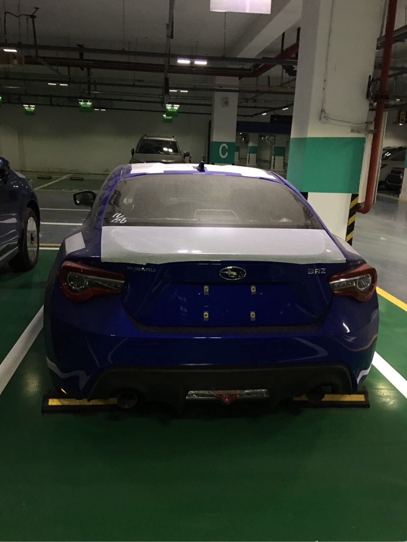 连车牌也是为你量身定做！拉力蓝BRZ，年轻人最向往的神车！