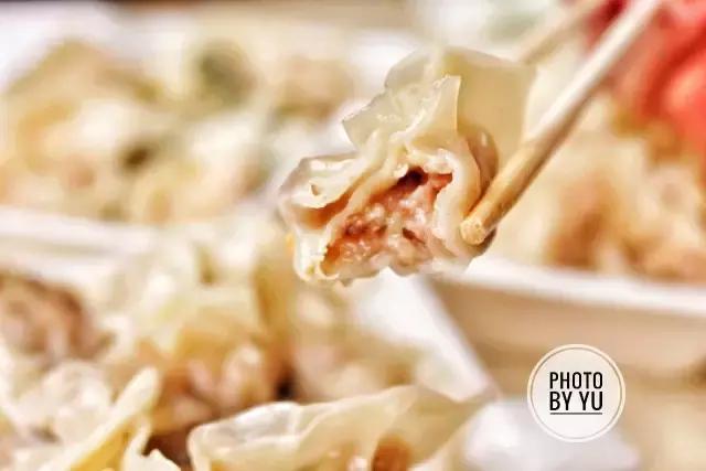 就凭这个“光头佬”，竟能将南铁的早餐全数包揽