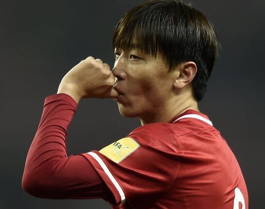 椴佽兘鍗栧嚭鍘荤殑鐞冨憳,椴佽兘涓轰腑瓒呮尳鍥炰竴鐐归闈㈠悧