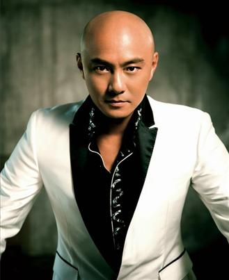 水瓶男单独和你在一起,典型的水瓶座男星