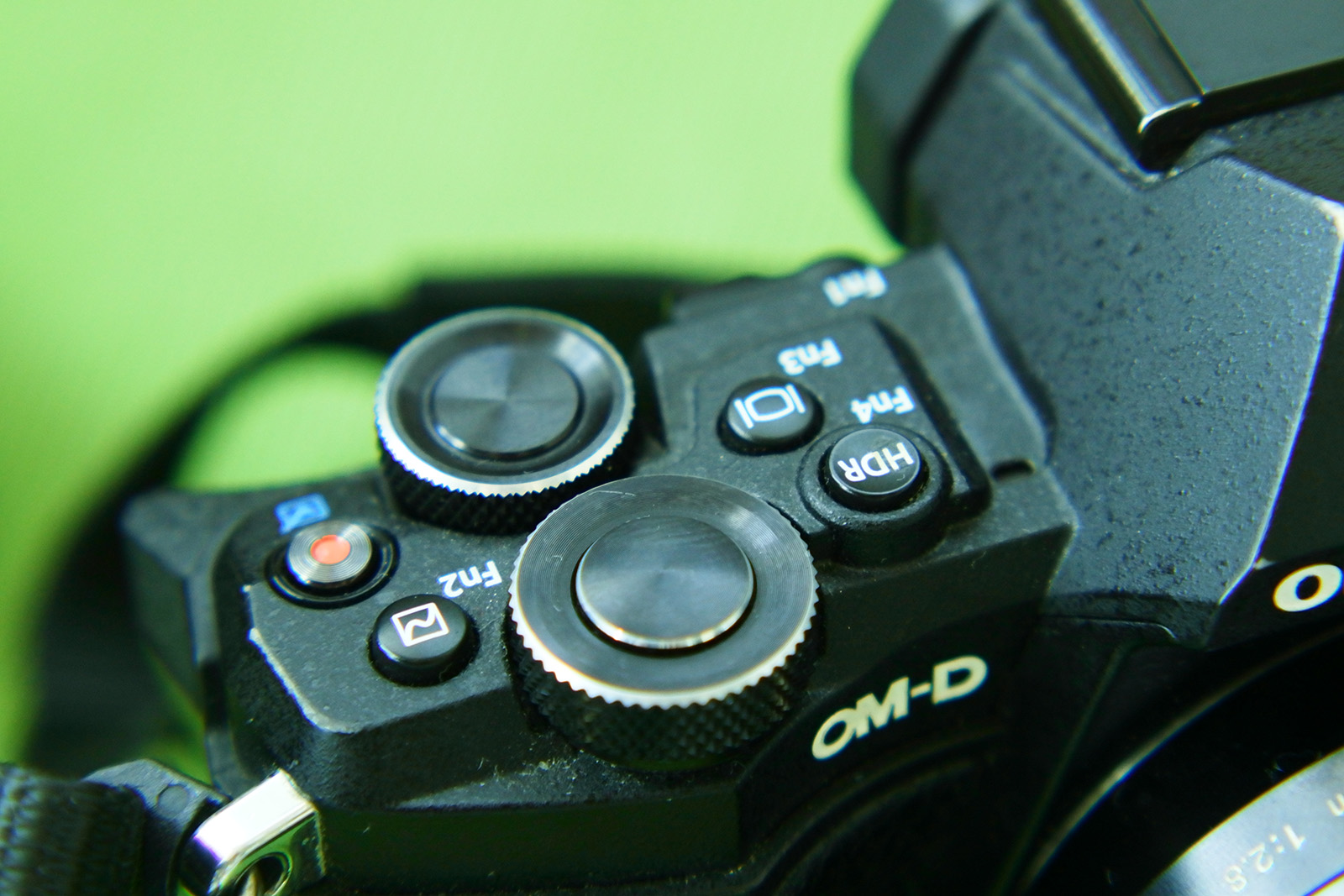 M4/3微单系统中，最适合摄影旅行的三款便携相机