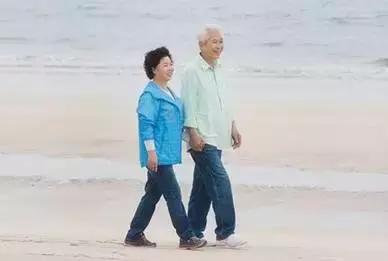 30岁之后关节会快速退化，有这6个习惯的人一定要小心！