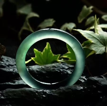 翡翠的abcd货的基本鉴定特征,如何鉴别b货翡翠和天然翡翠