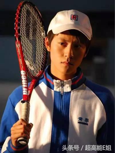 秦俊杰谈杨紫张一山,杨紫晒合影张一山秦俊杰罕见同框