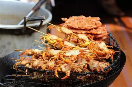 恩施凤凰古城网红小吃,长沙的小吃和凤凰古城一样不