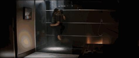 这部*恋虐**的SM大片，给我们展示了一个浪漫唯美的世界