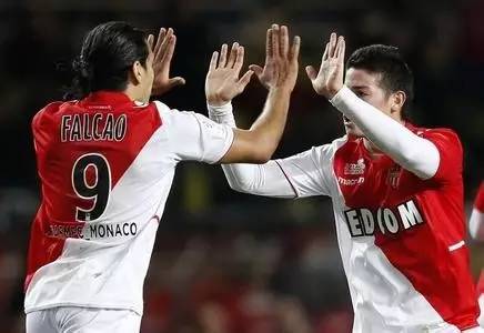 欧冠曼城战胜莱比锡,曼城夺欧冠阿奎罗