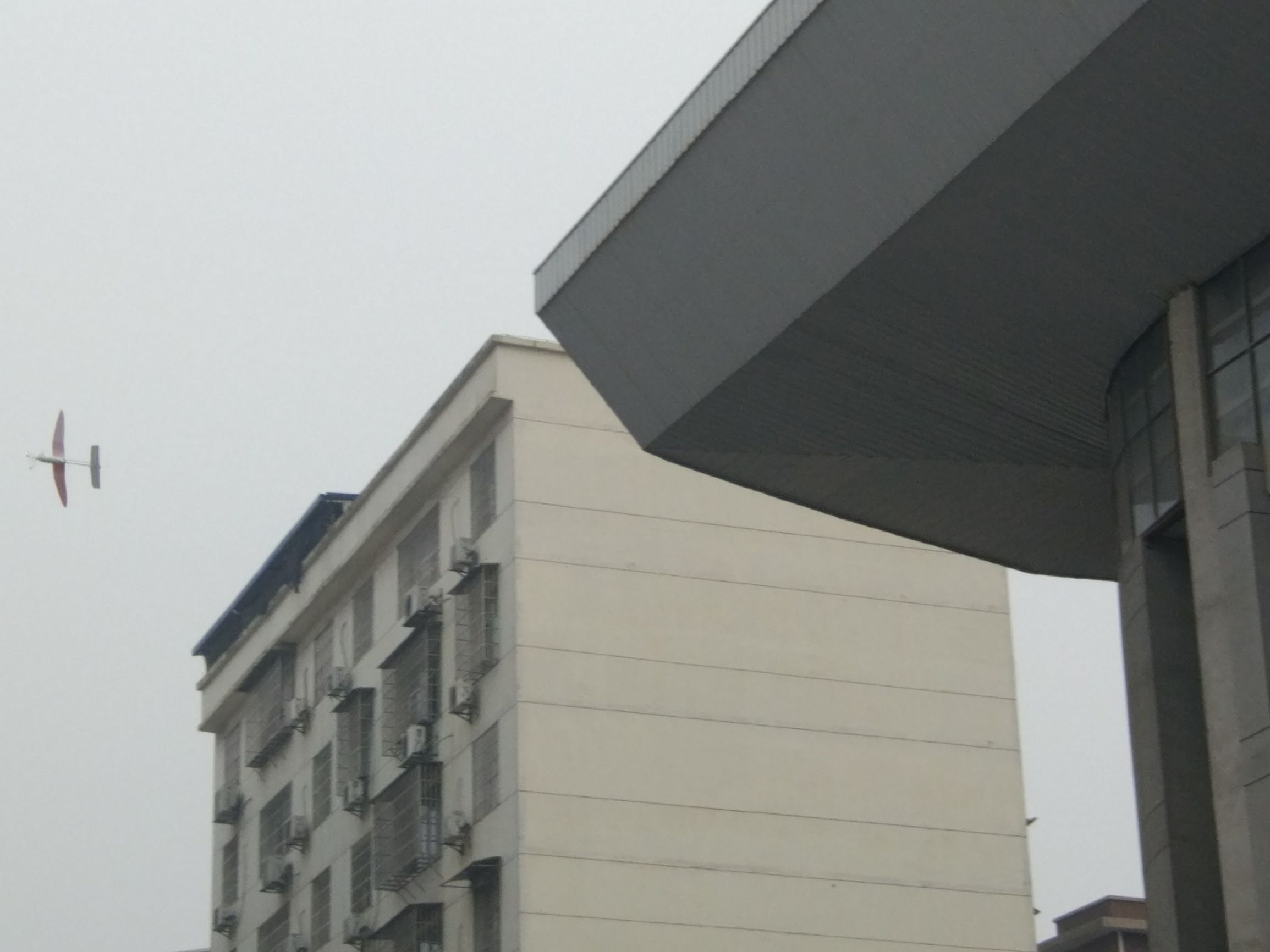 自己做航模小飞机需要哪些东西,怎么制作航模小飞机