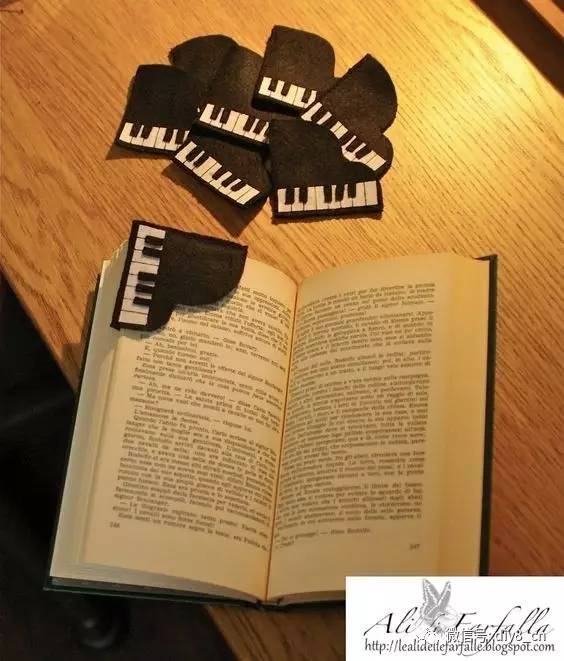 妈妈做了新的书签，孩子他班上的同学们全部都想要！