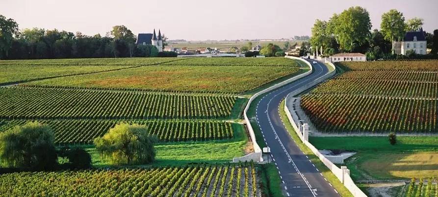 法国波尔多右岸酒庄分级一览表,波尔多五大顶级酒庄特点