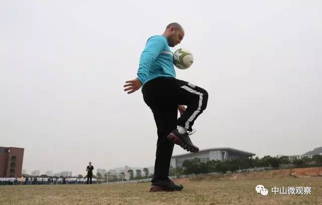 这个培养过贝利等“巨星”的巴西桑托斯俱乐部，将与中山共建足球学校，还会选人去巴西训练！