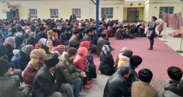 和田地区各族农牧民主动发声亮剑强烈谴责暴恐犯罪分子