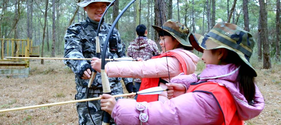 瀹炲脊鐙╃寧鏃呮父,鍥藉唴鐙╃寧涔嬫梾