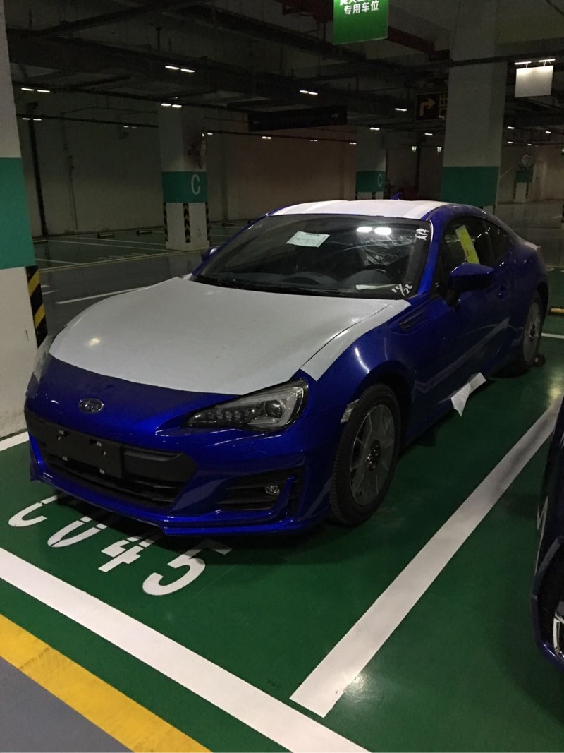 连车牌也是为你量身定做！拉力蓝BRZ，年轻人最向往的神车！