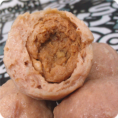 今晚，我掉进了夜市小吃的“深坑”