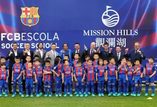 世界足球名人小罗,世界足球第一人小罗