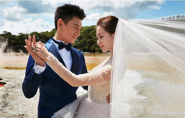 李小璐高清写真图婚纱,李小璐婚纱礼服缎面