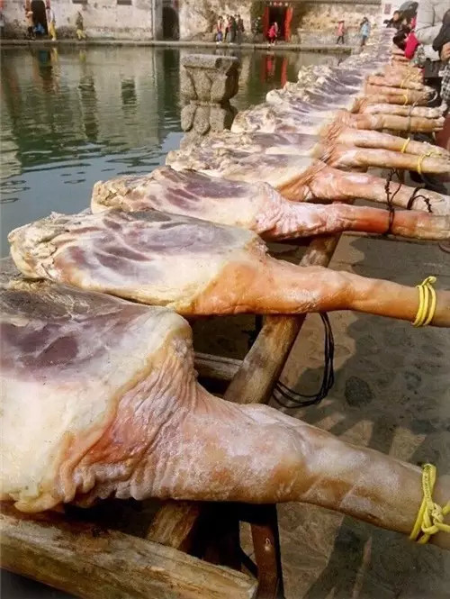 安徽宏村古镇有什么好吃的,黟县宏村旅游必备美食有哪些