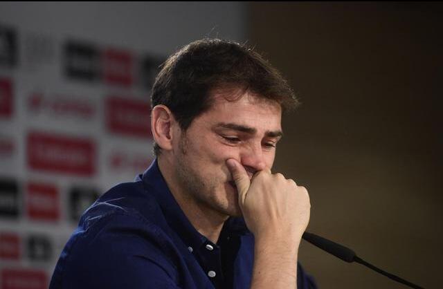 功利足球你别催，足球不只金钱与成绩，还有英雄